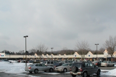 RETAIL SHOPPING CENTER